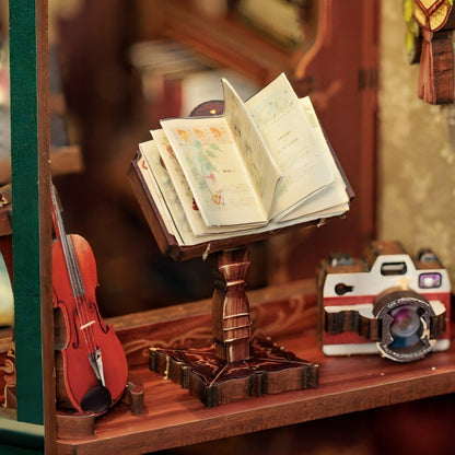 Owl Bookstore Book Nook Kit