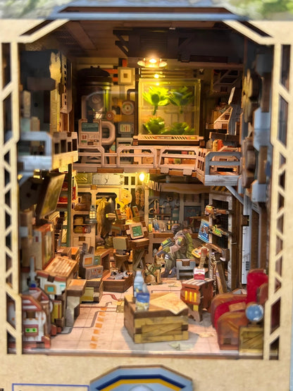 Shelter Zero Book Nook Kit