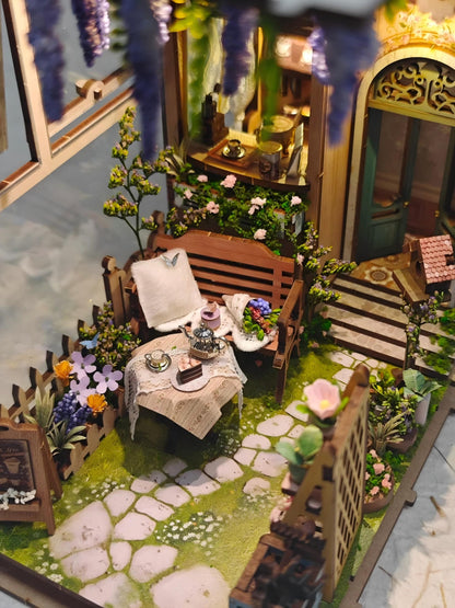 Sylvia Garden Book Nook Kit