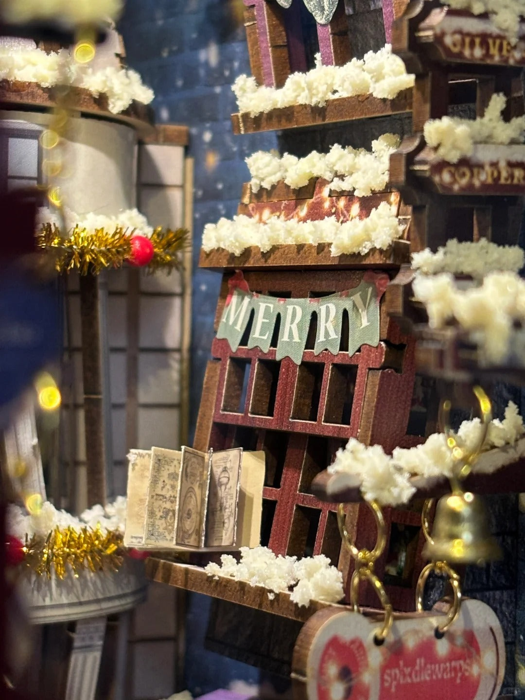 Snowy Moonlight Book Nook Kit