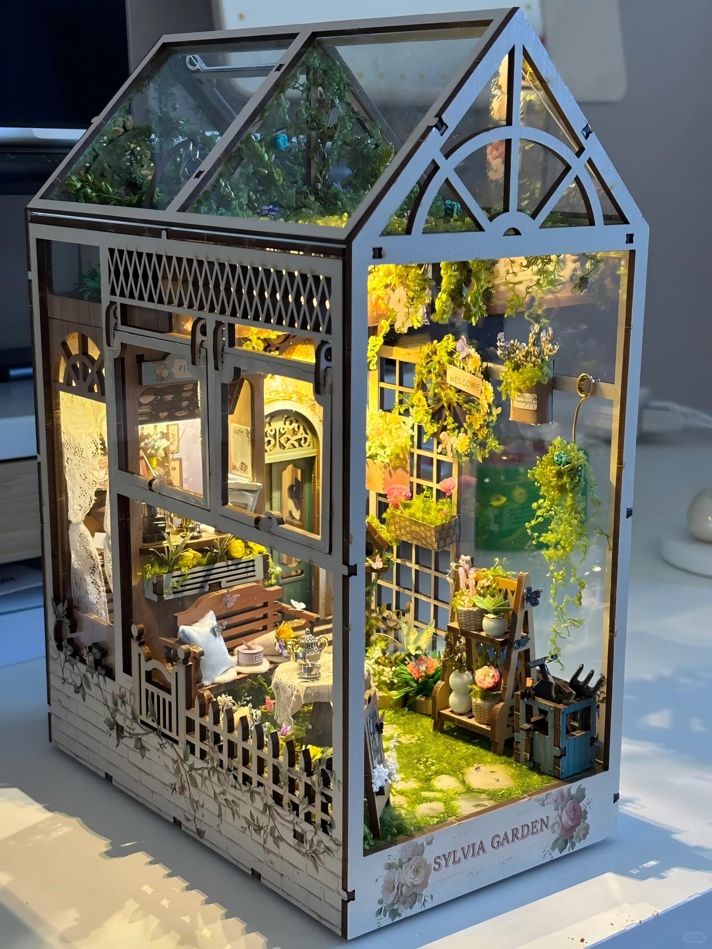 Sylvia Garden Book Nook Kit