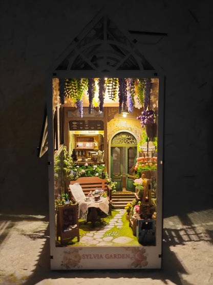 Sylvia Garden Book Nook Kit