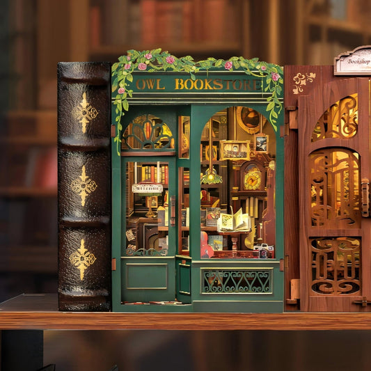 Owl Bookstore Book Nook Kit