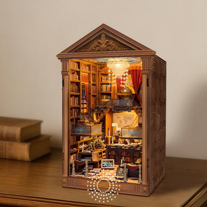 Reading Hall Book Nook Kit