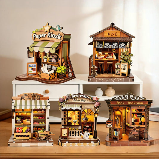 Tiny World Collection Kit