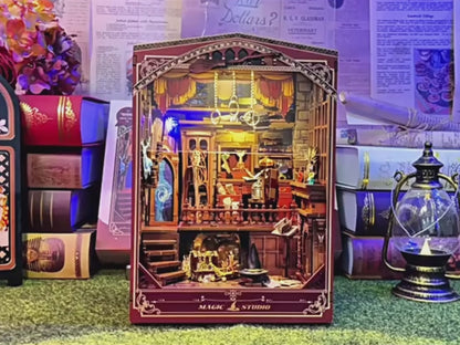 Magic Studio Book Nook Kit