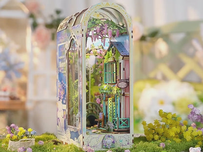 Giverny Garden Book Nook Kit